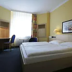 Intercityhotel Ξενοδοχείο