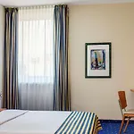 Ξενοδοχείο Intercityhotel