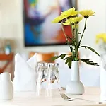Intercityhotel Ξενοδοχείο 3*