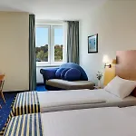 Ξενοδοχείο Intercityhotel 3*