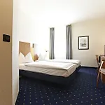 Intercityhotel Ξενοδοχείο 3*