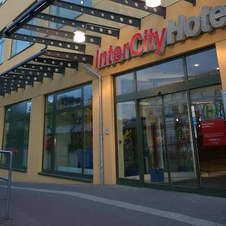 Intercityhotel فندق 3*