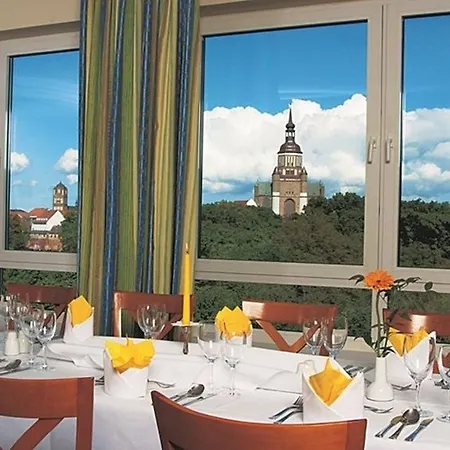 Hotel Intercityhotel 3*